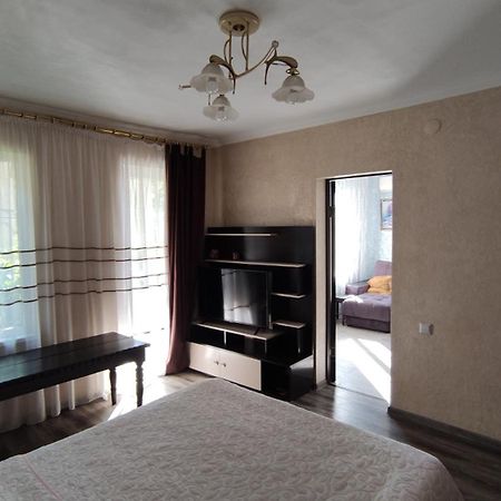 Guest House Chalet Agave 가그라 외부 사진