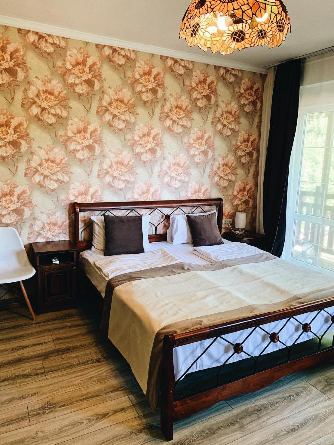 Guest House Chalet Agave 가그라 외부 사진